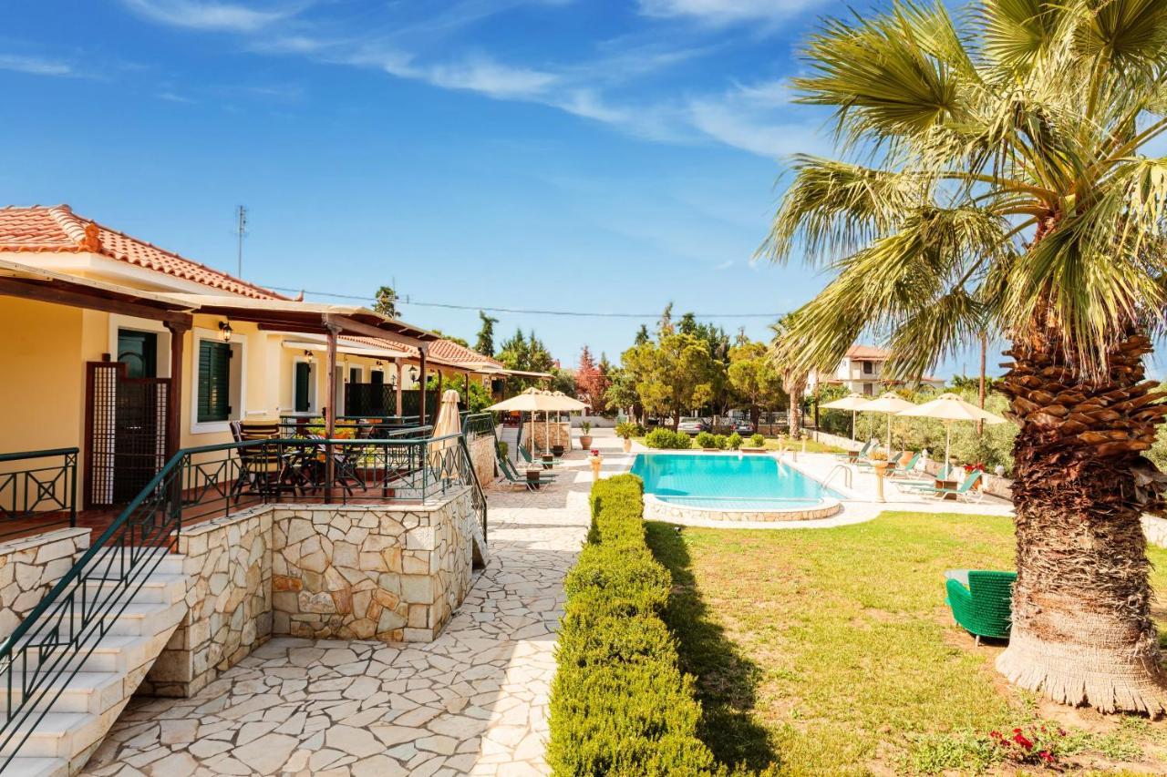 Dukes Poolside Houses Parálion Ástros Exteriör bild