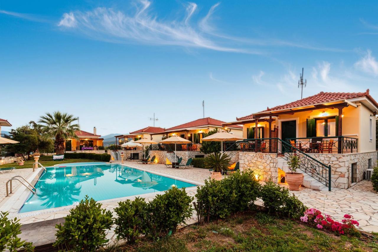 Dukes Poolside Houses Parálion Ástros Exteriör bild